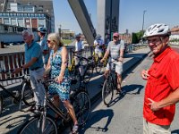 Info-Stop auf der Brücke über den Dortmund-Ems-Kanal  Info-Stop auf der Brücke über den Dortmund-Ems-Kanal : 2020.45 Jahre, Deutschland, Europa, Europe, Germany, Klassentreffen, Münster, Nordrhein-Westfalen